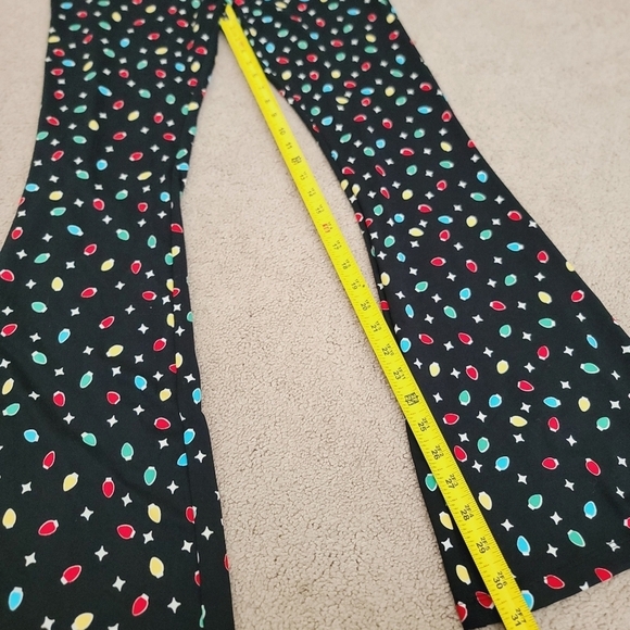 2/$20 NWT Celebrate Together Holiday Print High-Rise Printed Flare-Leg Pants L - Picture 6 of 11